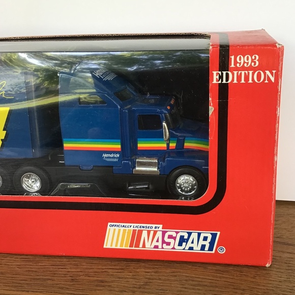 NIB NASCAR Jeff Gordon #24 Transporter Vintage 1993 1:43 Scale Memorabilia New - Picture 14 of 14